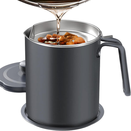 Grease Container Stainless Steel 2L / 67.6 fl oz Fine Mesh Strainer | Easy to Clean Large Spout Bacon Grease Saver Cooking Oil Keeper Stoarge Can with Dust-proof Lid Non-slip Tray Kitchen Frying