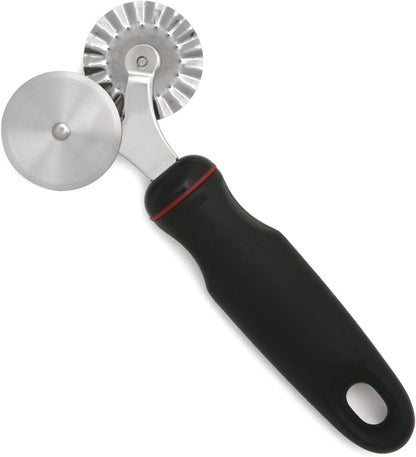 Grip-EZ Pastry/Ravioli Wheel, 1 piece, Black