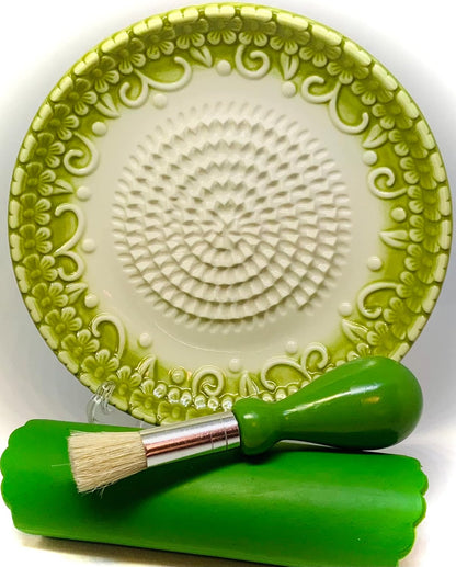 Premium Ceramic Garlic Grater Plate Set - Green Embossed