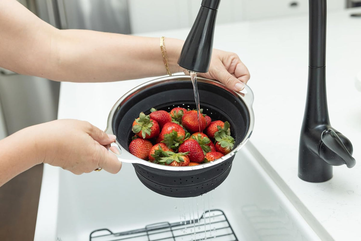 Silicone & Stainless Steel Collapsible Colander – 9.5" Diameter