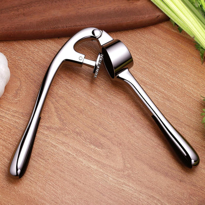 Kitchen Garlic Press, Rust Proof & Dishwasher Safe Garlic Mincer, Durable Garlic Crusher, Easy to Clean and Squeeze, Rose