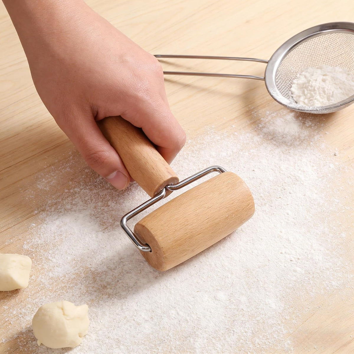 Small Rolling Pin, Wooden Dough Roller, Non-Stick Pizza Roller, T Type Rolling Pins for Kitchen Baking, Pizza Dough Press (3.8 * 7.5 inch)