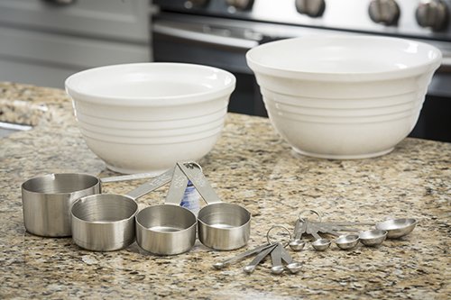 Bakers Dozen Measuring Set Includes Measuring Spoons, Measuring Cups and Spice Spoons Silver