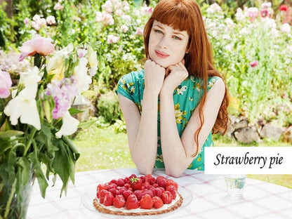 Strawberry Huller n Slicer Set, Strawberry Tomato Potato Pineapple Carrot Stem Remover, Wild Strawberry Corer Cutter Red