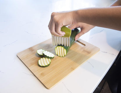 Joie Crinkle Cutter Knife, Wavy Slicer for Potatoes, Vegetables, and More | Stainless Steel Blade Great For Cutting Fries And Other Foods, BPA-Free, Colors May Vary, Receive Purple, Red, or Lime Green