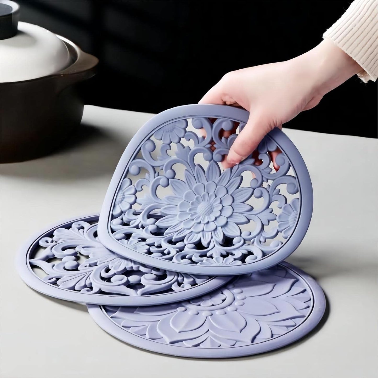 Silicone Trivets Mats for Hot Pots & Pans & Dishes, Hot Pads for Kitchen, Multipurpose Heat Resistant Mat for Kitchen Counter, Durable & Flexible Silicone Pot Holder Set 2 Rectangular Purple