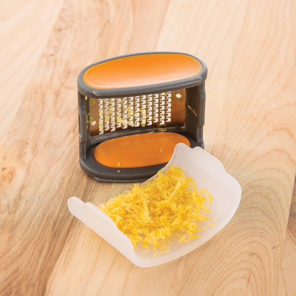 Pocket Citrus Zester – Compact, Stainless Steel Zester for Grating Citrus, Easy to Use, BPA-Free, Ergonomic Handle