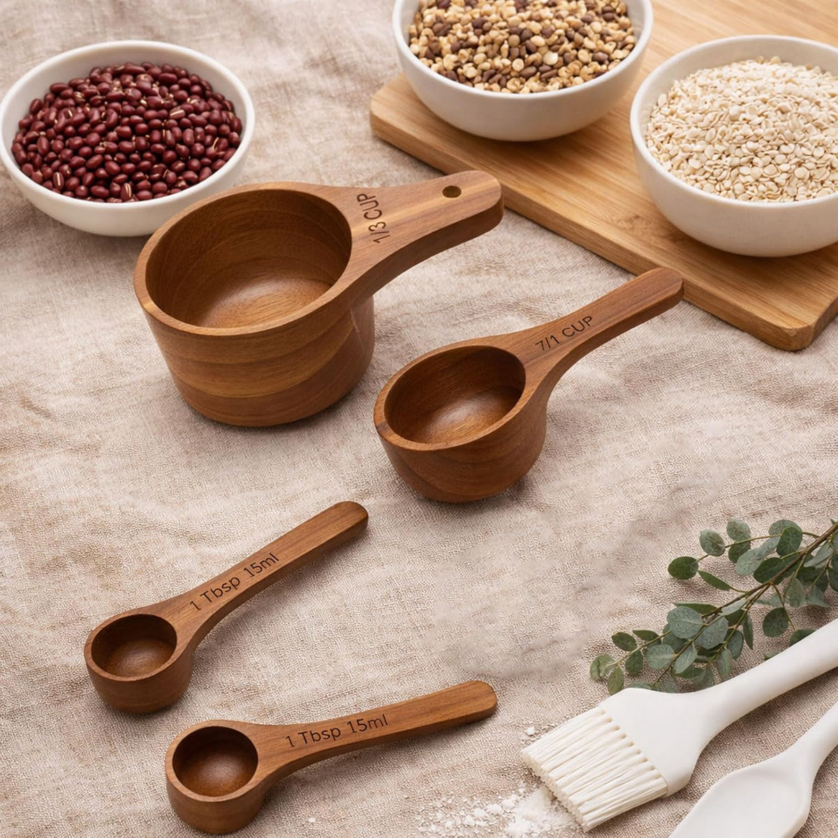 Wooden Measuring Cups and Spoons Set - Eco-Friendly Solid Acacia Wood, Laser Engraved Measurements, Perfect for Baking & Cooking - Ideal for Bakers, Chefs & Home Cooks（brown）