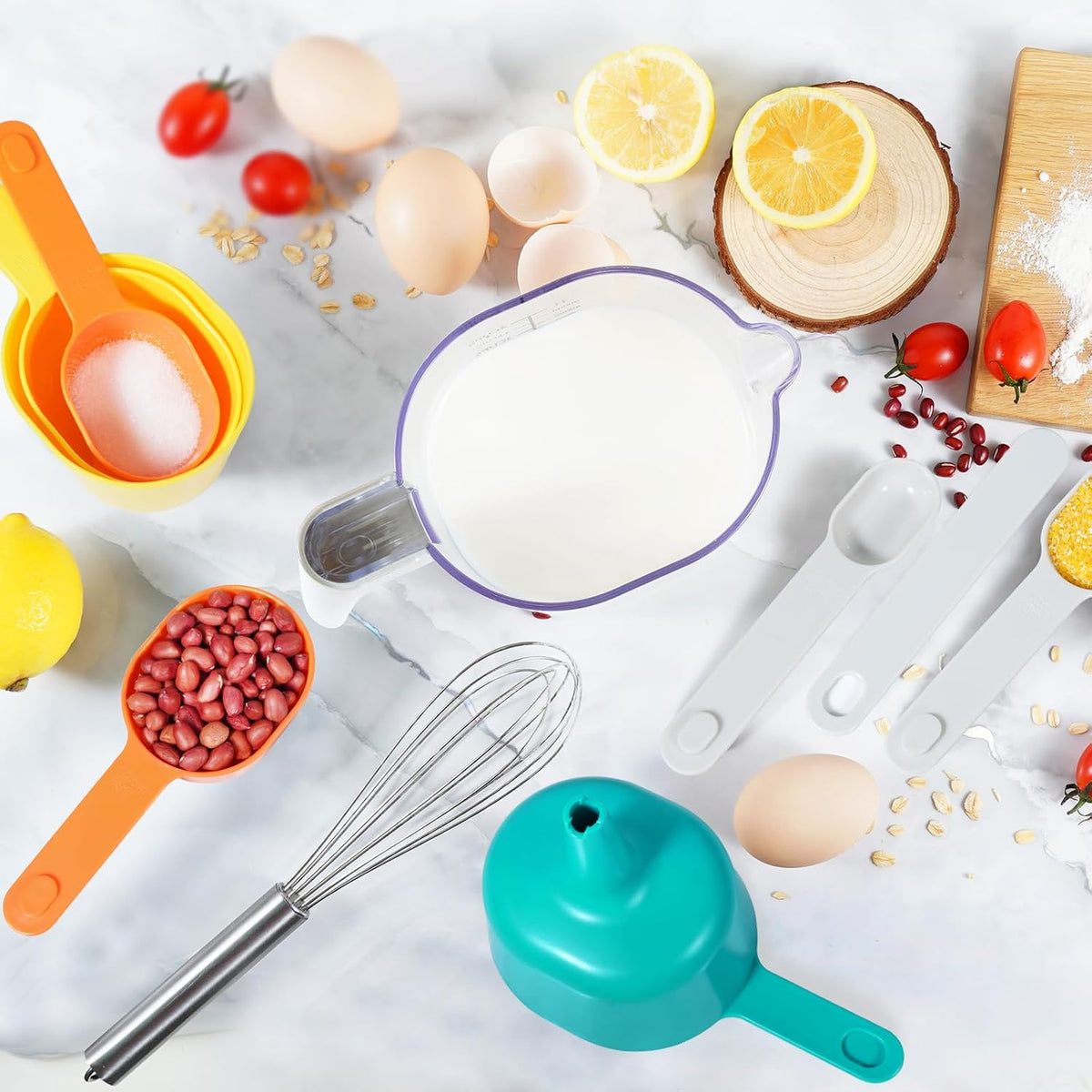 Stackable Measuring Cups and Spoons Set with Lids