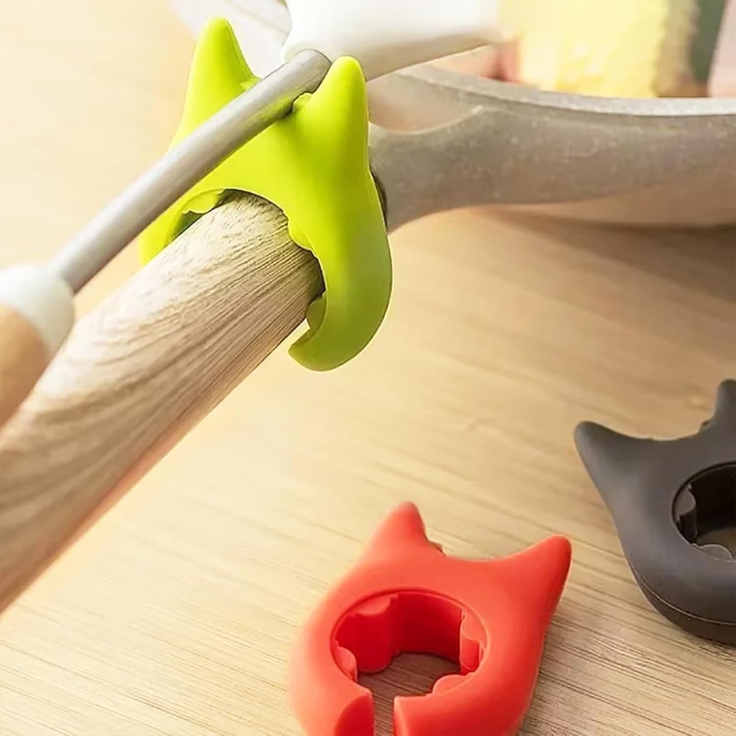 20 Pcs Spoon Pot Pan Holder Spatula Bracket Clips Silicone Pot Holders Heat Resistance Non-Slip Heat Resistance Spoon Holder for Kitchen Cooking
