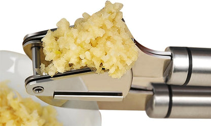 Sunkuka Premium Garlic Press Set - Large Capacity Stainless Steel Mincer, Crusher & Peeler, Ergonomic Design, Rust Roof, Easy Clean & Dishwasher Safe