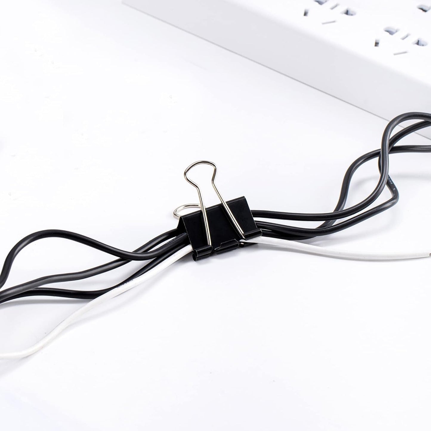 Amazon Basics Sturdy Binder Clips, Office Supplies, Small 0.75 in, Document Organizing, School Supplies, Black, 144 Count