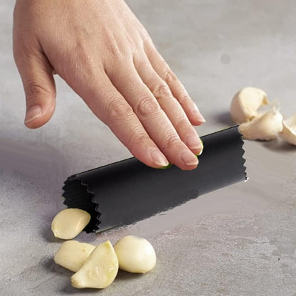 Angel's Peel Lounge Stainless Steel Garlic Press Rocker Set with Silicone Garlic Peeler & Cleaning Brush – Garlic Chopper, Mincer, Grater, Crusher – Easy for Crushed Cloves – Rust-Resistant, Black