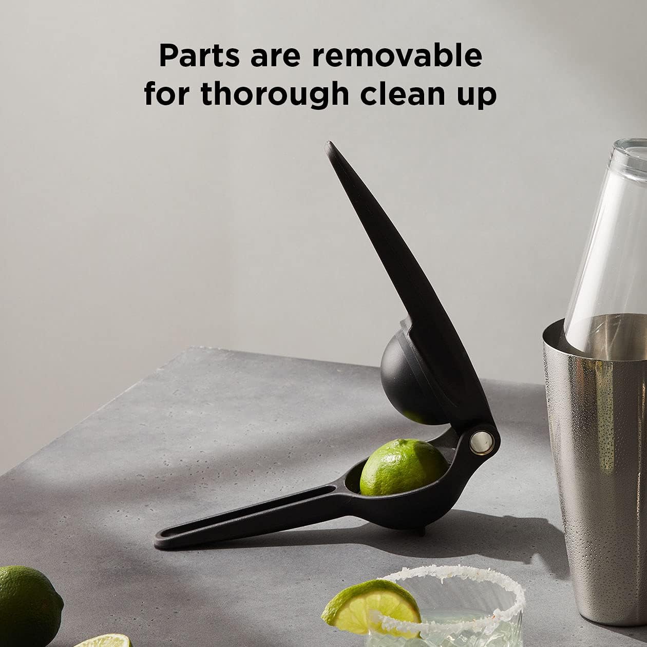 Rabbit R4-10801 Manual Citrus Press Cocktail Juicer (Black)