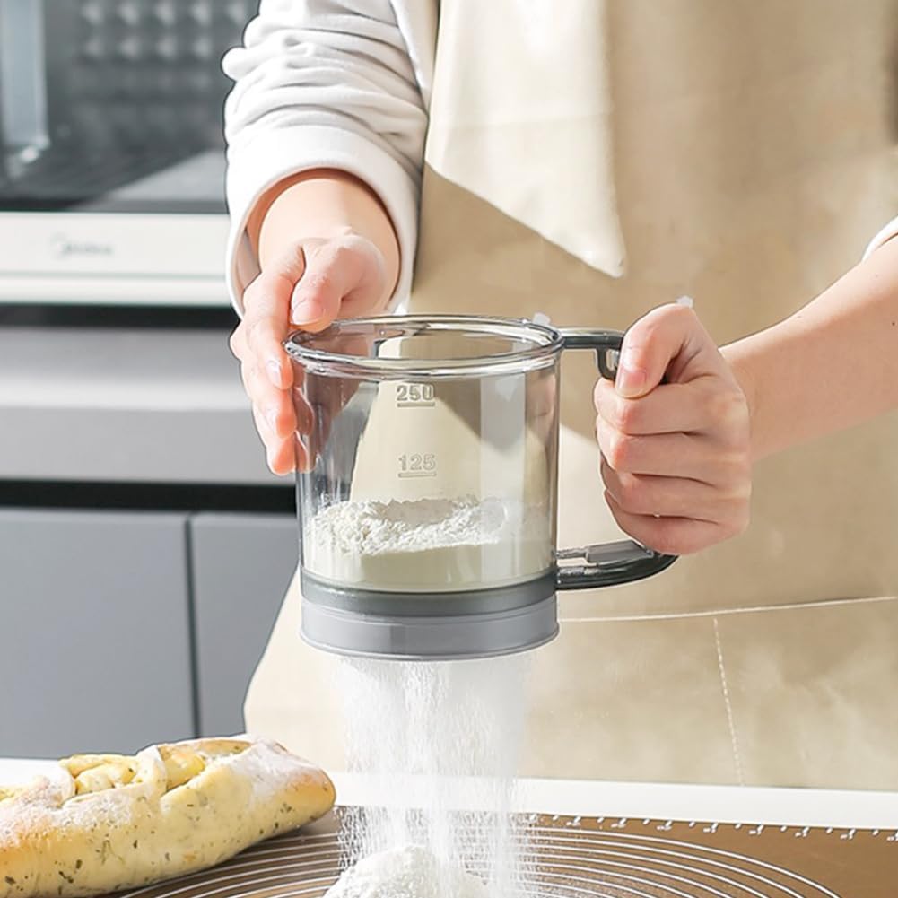 Flour Sifter for Baking, Plastic Flour Sifter, Double layer Flours Sieve with Hand Press Design, Handheld Powder Sifters Fine Mesh Kitchen Cooking Sieve Tools for Cooking(COLOR:Transparent Green)