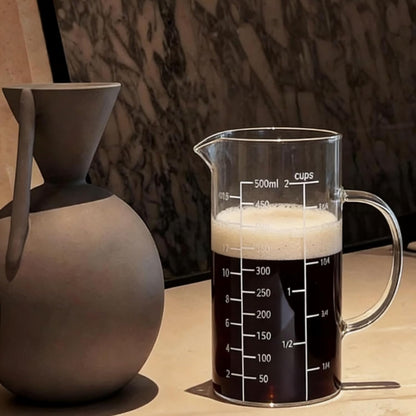 Glass Measuring Cup with Handle, 500 ML High Borosilicate Glass Three Scales (OZ, Cup, ML/CC) easuring Beaker for Kitchen or Restaurant, V-Shaped Spout Glass Measuring Beaker, Easy To Read