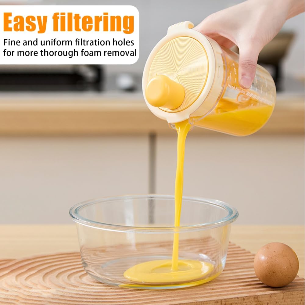 Salad Dressing Mixer Bottle, 500ML Egg Filter Mixing Cup Manual Sauce Shaker Bottle with Scale for Egg, Batter, Salad Dressing