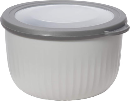 Oggi Prep, Store & Serve Plastic Bowl w/See-Thru Lid- Dishwasher, Microwave & Freezer Safe, (4 qt) White/Aqua
