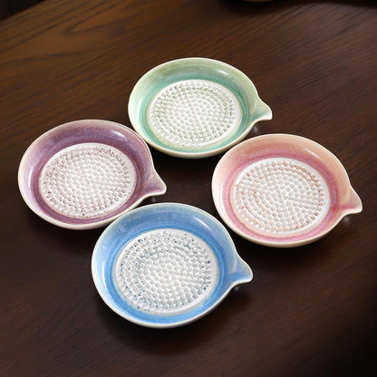 Premium Ceramic Garlic Grater Plate,Exquisitely Handcrafted Ginger Grater Plate,Modern Design Multipurpose Grinder Plates Burnishing Machine for Fruits Vegetables Ginger Garlic Onion (White)