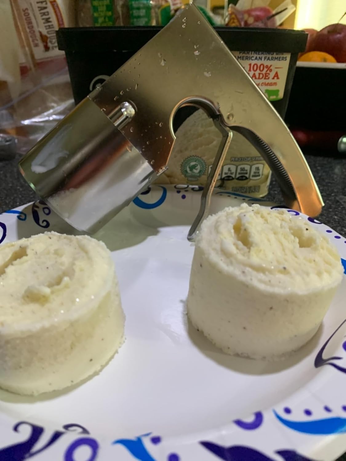 4 Oz Portion Scoop Ice Cream Disher with Trigger Release, Stainless Steel Cookie Scoops for Portion Control, Scoop Cookie Dough, Cupcake Batter; Half Cup Scoops for Baking