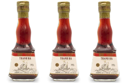 3 Packs - Chinsu Garlic and Chili Soy Sauce - Nuoc Tuong Toi Ot Chinsu - 250ml per Bottle x 3 Bottles per Order