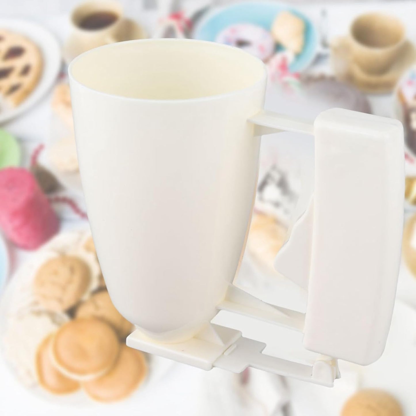 Pancake Batter Dispenser, Handheld Batter Dispenser Meatball Maker Cake Cream Dispenser Kitchen Cooking Tool for Coffee Shop Home Cafeteria
