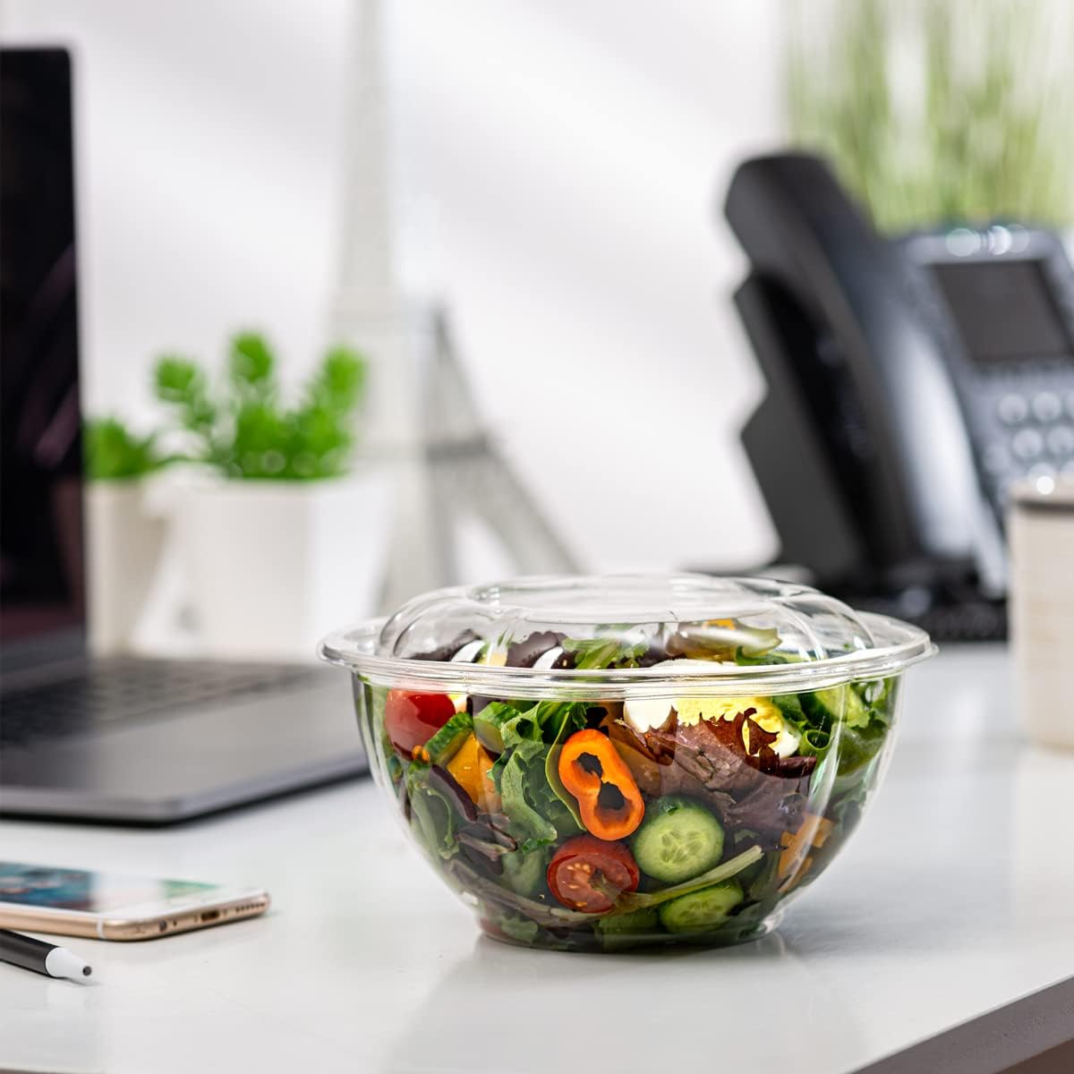 GUSTO [18 oz. - 50 Count Clear Plastic Salad Bowls with Lids, Disposable Salad Containers - Perfect for Takeout, Salads, and Meal Prep (Formerly Comfy Package)