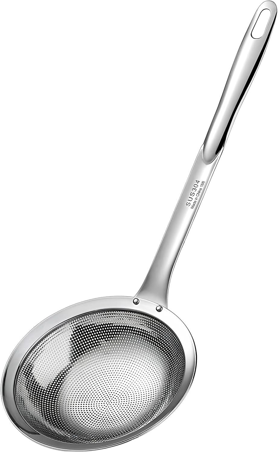 Ugotit Skimmer Spoon Stainless Steel, Fine Mesh Strainer for Cooking, Fat Skimmer & Hot Pot Skimmer, Dishwasher Safe Kitchen Gadget (DIA 3.5Inch)