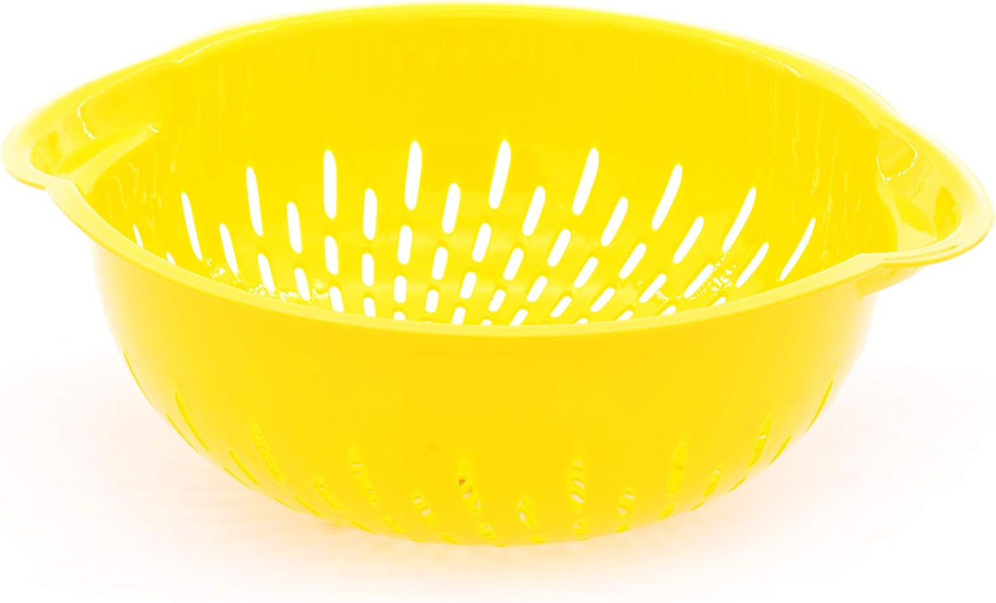 Mintra Home Mixing Bowl w/Colander (Large 4.5L, Red) - For Washing & Draining Fruits And Vegetables - Heavy Duty Plastic for Baking, Cooking Supplies - Dishwasher Safe