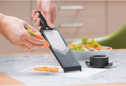 GEFU Violi V-Slicer, Vegetable Slicer, V Shape Blade, Stainless Steel, Plastic, Black, 32.3 cm