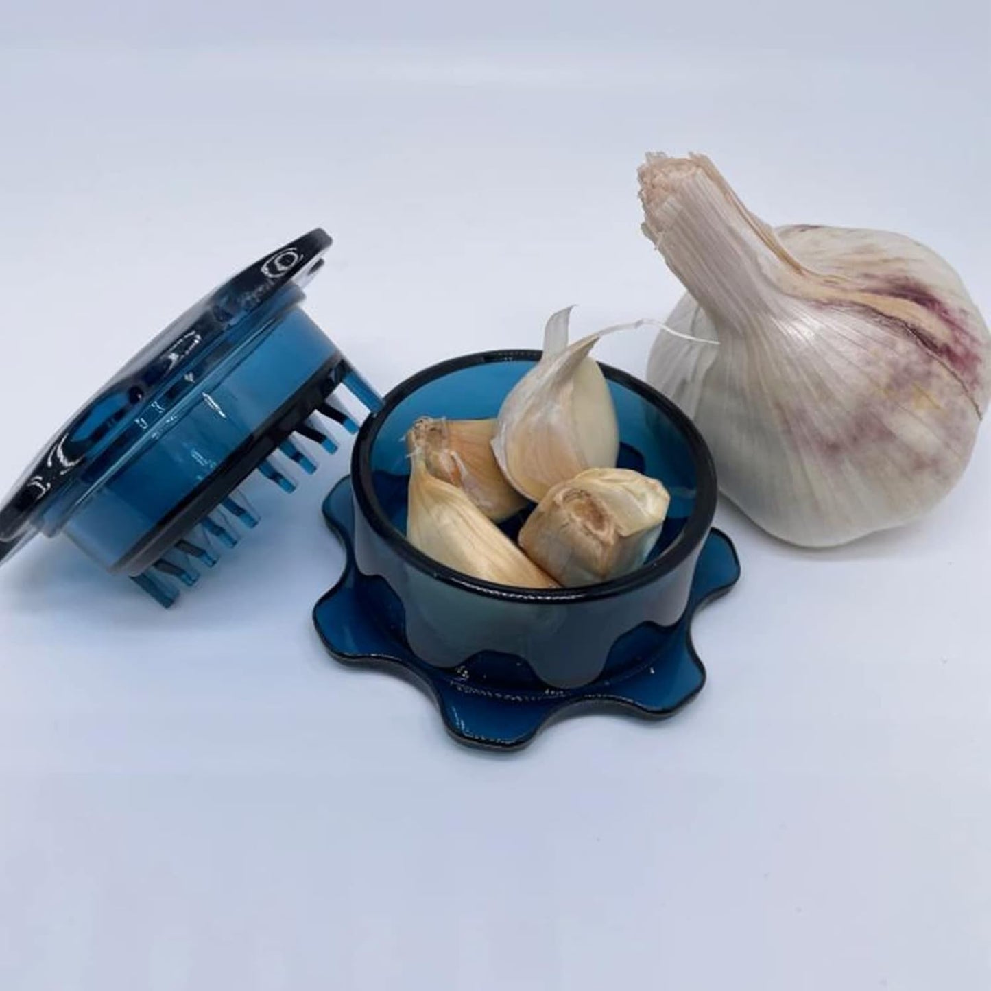 Angel’s Peel Lounge Grlic Mincer Manual Garlic for Quick Meal Preparation - Kitchen Tools for Mincing Grlic, Ginger, Herbs, Nuts (Clear Color)