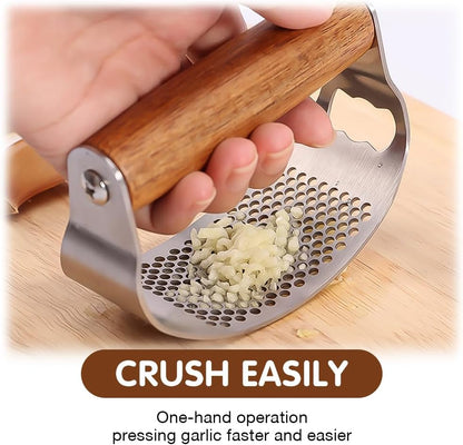 Stainless Steel Garlic Presser & Bottle Opener, Wooden Handle Garlic Press Rocker, Garlic Mincer Tool Garlic Chopper Hand Garlic Grinder, Hand Press Garlic Dicer Garlic Crusher (1 Pack)