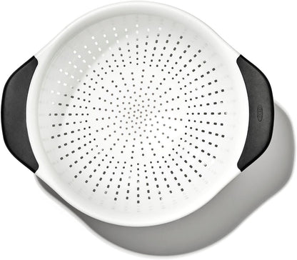 OXO Good Grips 3 QT Plastic Colander