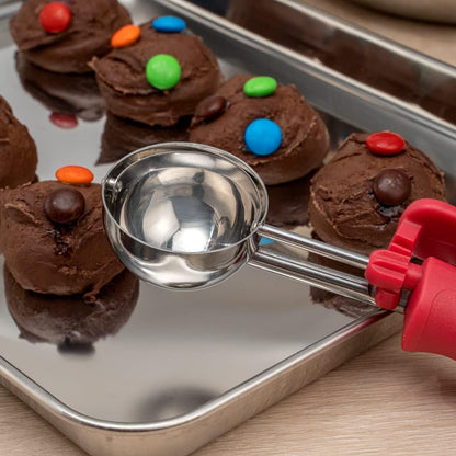 Restaurantware Ice Cream Scoop 1 Case 3.75 oz Stainless Steel Portioner Commercial Kitchen Tool Comfortable Grip Dishwasher-Safe Ambidextrous Handle