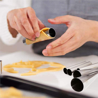 Non-stick Cream Cannoli Tubes, FantasyDay 12 Pcs Stainless Steel Baking Cones Pastry Roll Horn Croissant Mold Cannoli Shells with 1 Clean Brush - Pastry Baking Set for Christmas Cake Anniversary Party