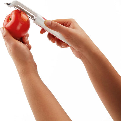 Zyliss Swivel Peeler – Ultra-Sharp Stainless Steel Blade for Potatoes, Carrots & Soft Fruits – Ergonomic Wheatstraw Grip – Built-in Eye Cutter & Safety Cover – Dishwasher Safe – Vegetable Peeler