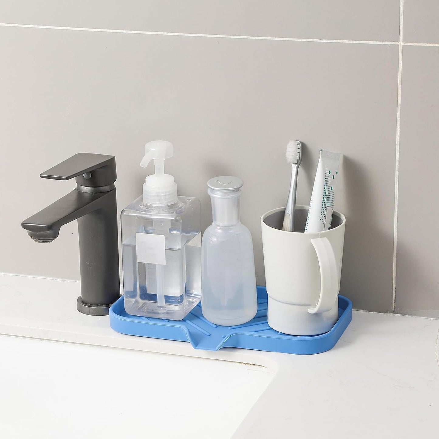 MicoYang Silicone Soap Dish with Drain Spout, Self-Draining Sink Organizer Tray for Bathroom and Kitchen, Sponges, Dispensers and Soap Holder, Non-Slip and Dishwasher Safe, Black (Compact, 4.9"×3.2")