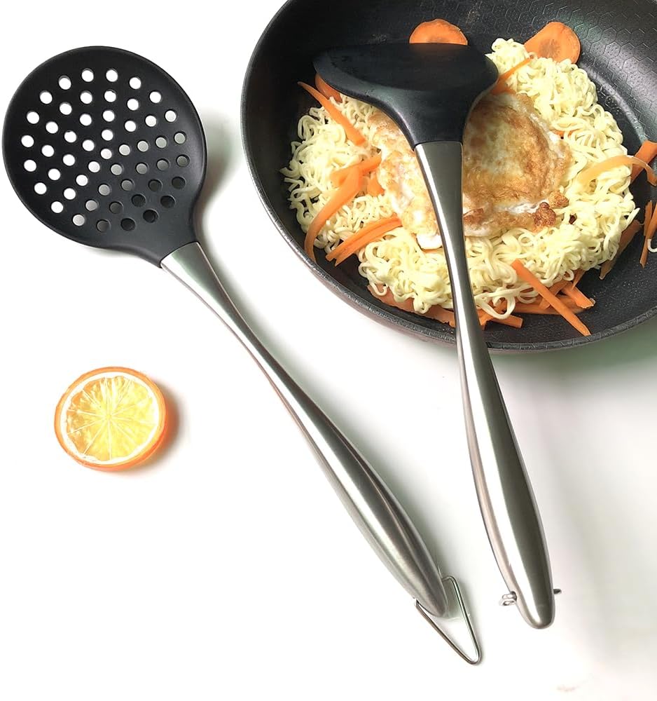 Silicone Wok Skimmer – Non-Scratch Slotted Spoon for Cooking Frying