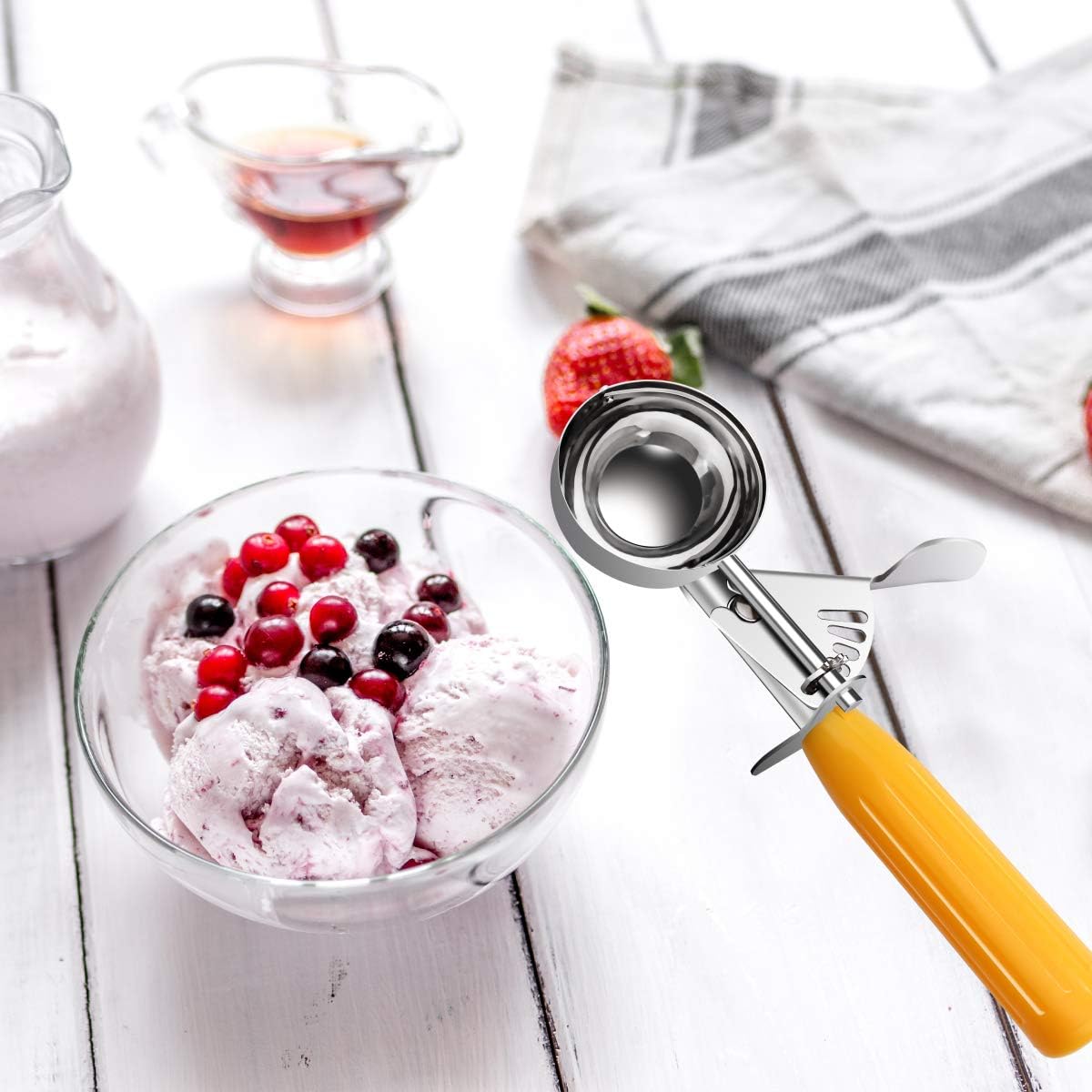 QUAL COOK Heavy Duty Stainless Steel Ice Cream Scoop 4 oz, Cookie Scoop with Trigger, Baking Scoop for Bakeries,Restaurants & Dessert Shops, #8, Grey