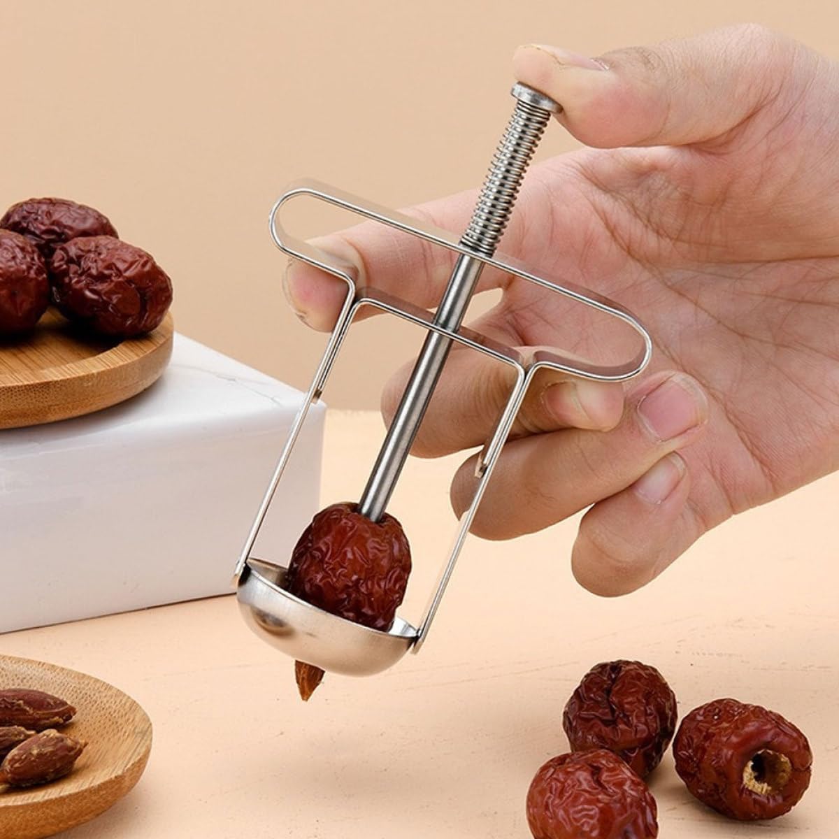 UKCOCO Manual Stainless Steel Cherry Pitter and Fruit Core Remover Tool, Small Multi-function Red Date and Core Removing Gadget for Kitchen Use