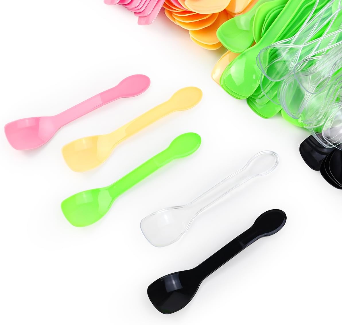 yuntop 100PCS Tasting Spoons Ice Cream Dessert Taster Spoons Plastic Mini Spoons Disposable Dessert Spoons for Miniature Dessert Cups, Sampling, Small Catering Supplies, Tasting Party (Clear)