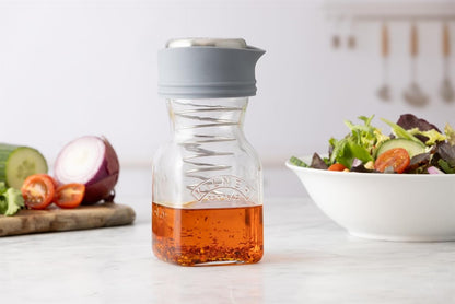 Kilner Salad Dressing Maker Set 0.5L Bottle Create Serve Store Homemade Dressings Vinaigrettes & Sauces | Dishwasher Safe | Includes Recipe Booklet & One-Piece Lid for Fridge Storage
