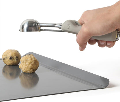 Calphalon Cookie Scoop, Stainless Steel Trigger Scoop for Cookie Dough, Ice Cream & Batter, Portion Control Kitchen Scoop with Release Mechanism, Taupe