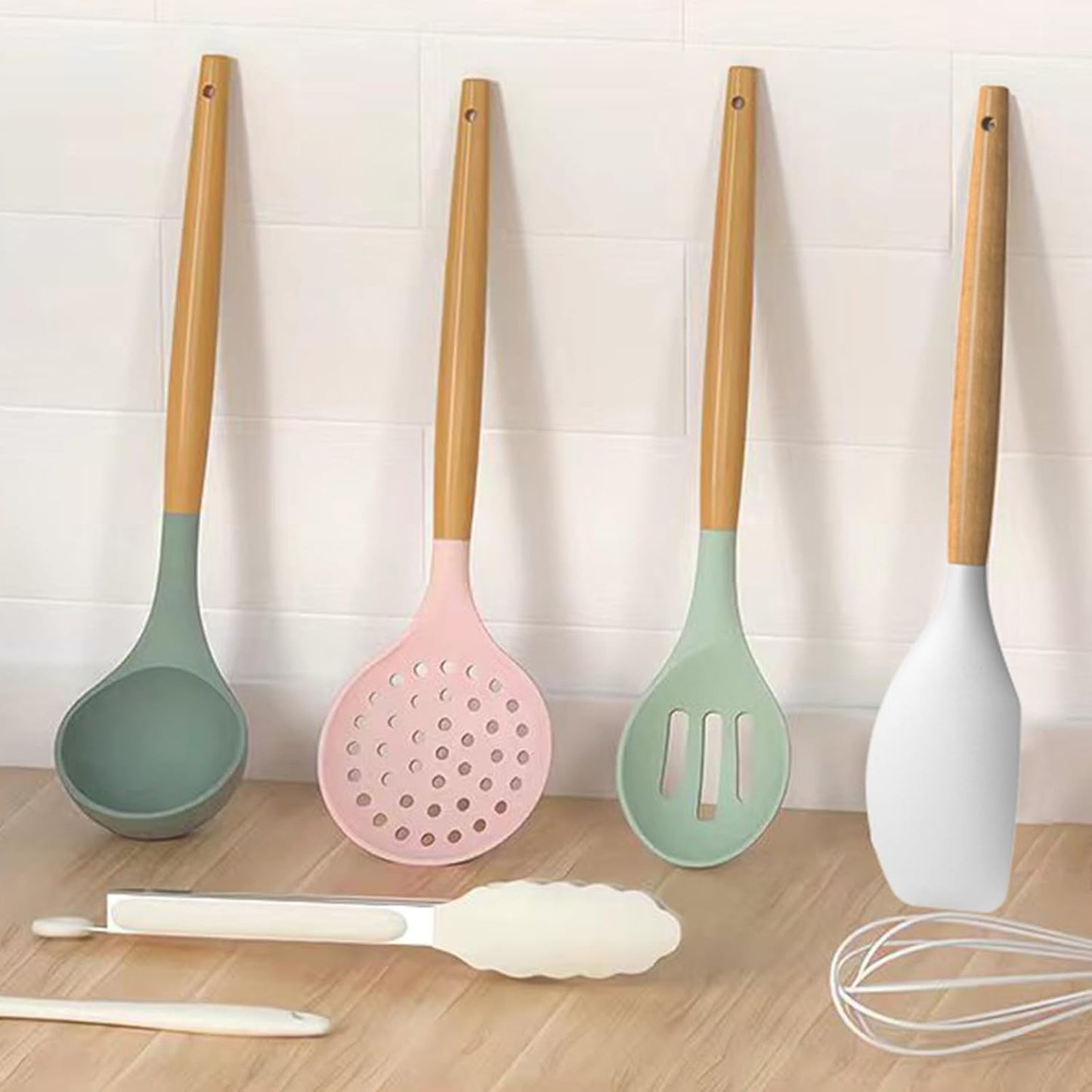 oannao Silicone Cooking Utensils Kitchen Utensil Set - 446°F Heat Resistant Silicone Kitchen Utensils Set, Spatula,Turner Tongs, Spoon, Whisk,Kitchen Gadgets for Nonstick Cookware, BPA Free (Gray)