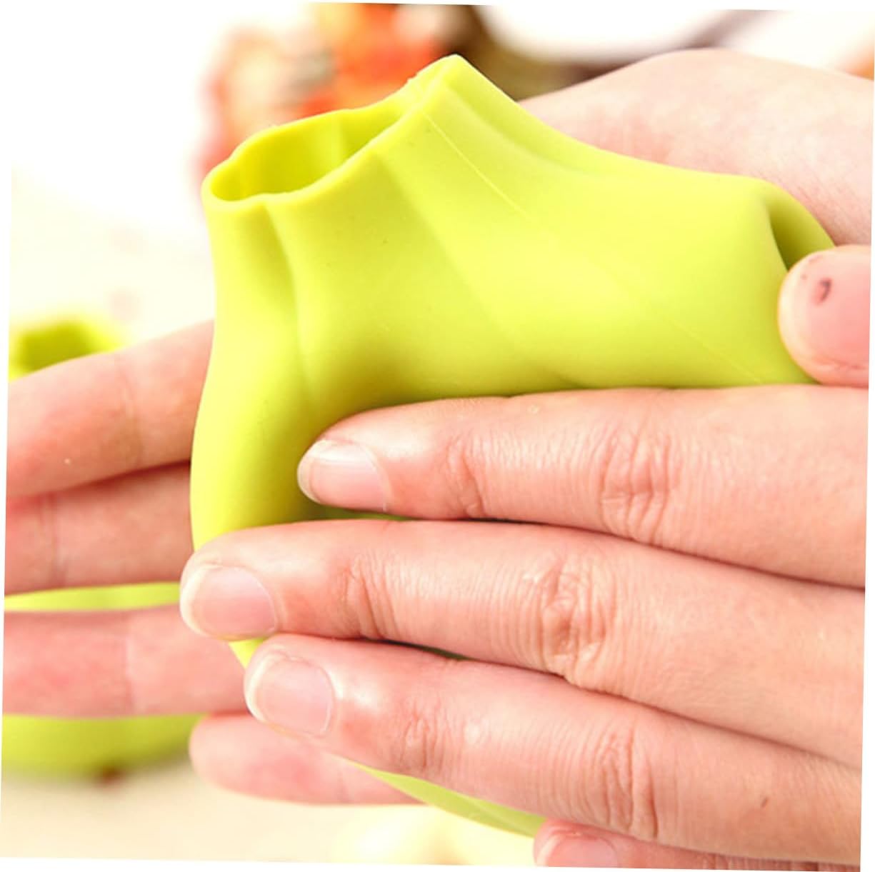 3pcs Silicone Garlic Peeler for Home Kitchen Multifunctional Easy-clean Garlic Skinner Tube Tool for Fresh Cloves Green