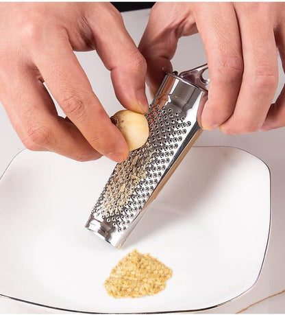 Nutmeg Grater Stainless Steel Kitchen Grater, Multifunctional Zester for Ginger, Garlic,Cheese Grate Nutmeg, Lemon, Lemon ZesterDurable and Professional Kitchen Tool Garlic Tools