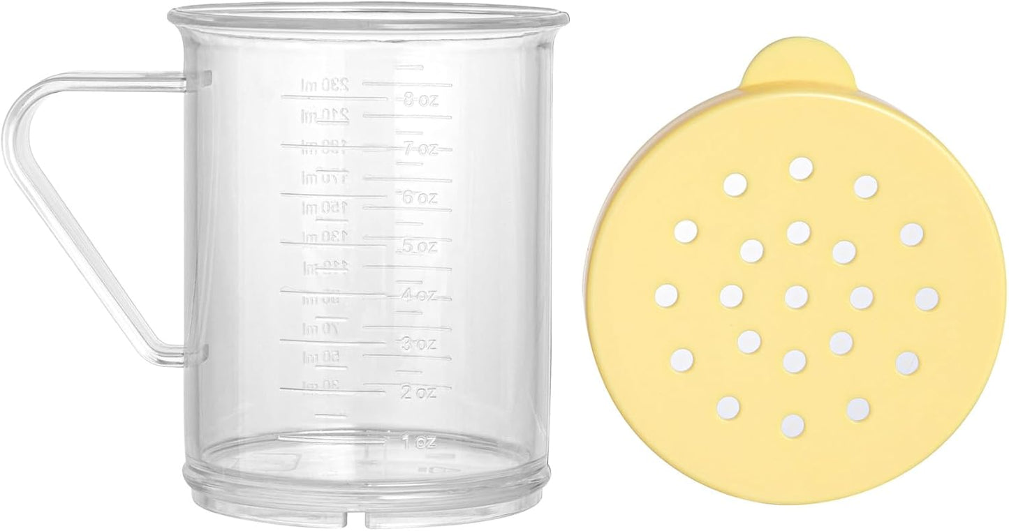 Restaurantware Spice Shaker 1 Count Plastic Shaker, Durable Seasoning Dredge with Yellow Coarse Lid, Clear Shaker for Commercial Kitchens, Pizzerias, and Bakeries