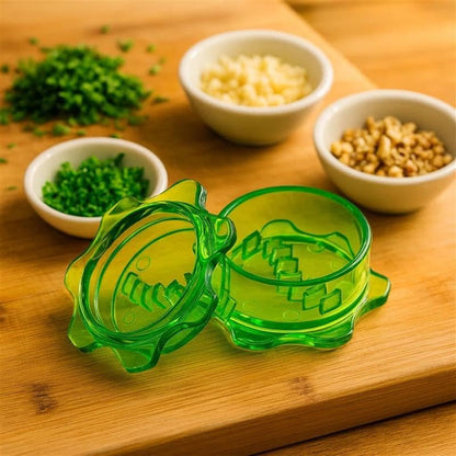 Angel’s Peel Lounge Grlic Mincer Manual Garlic for Quick Meal Preparation - Kitchen Tools for Mincing Grlic, Ginger, Herbs, Nuts (Clear Color)