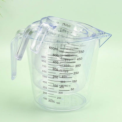 Plastic Measuring Cup Set, Kitchen Cooking and Baking Seasoning Liquid Measuring Cup, Multiple Scale Identification, with Handle and Triangle Mouth, 150ml, 300ml, 600ml, 3-piece Set (Pink)