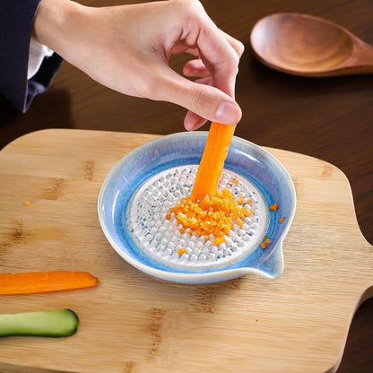 Premium Ceramic Garlic Grater Plate,Exquisitely Handcrafted Ginger Grater Plate,Modern Design Multipurpose Grinder Plates Burnishing Machine for Fruits Vegetables Ginger Garlic Onion (White)